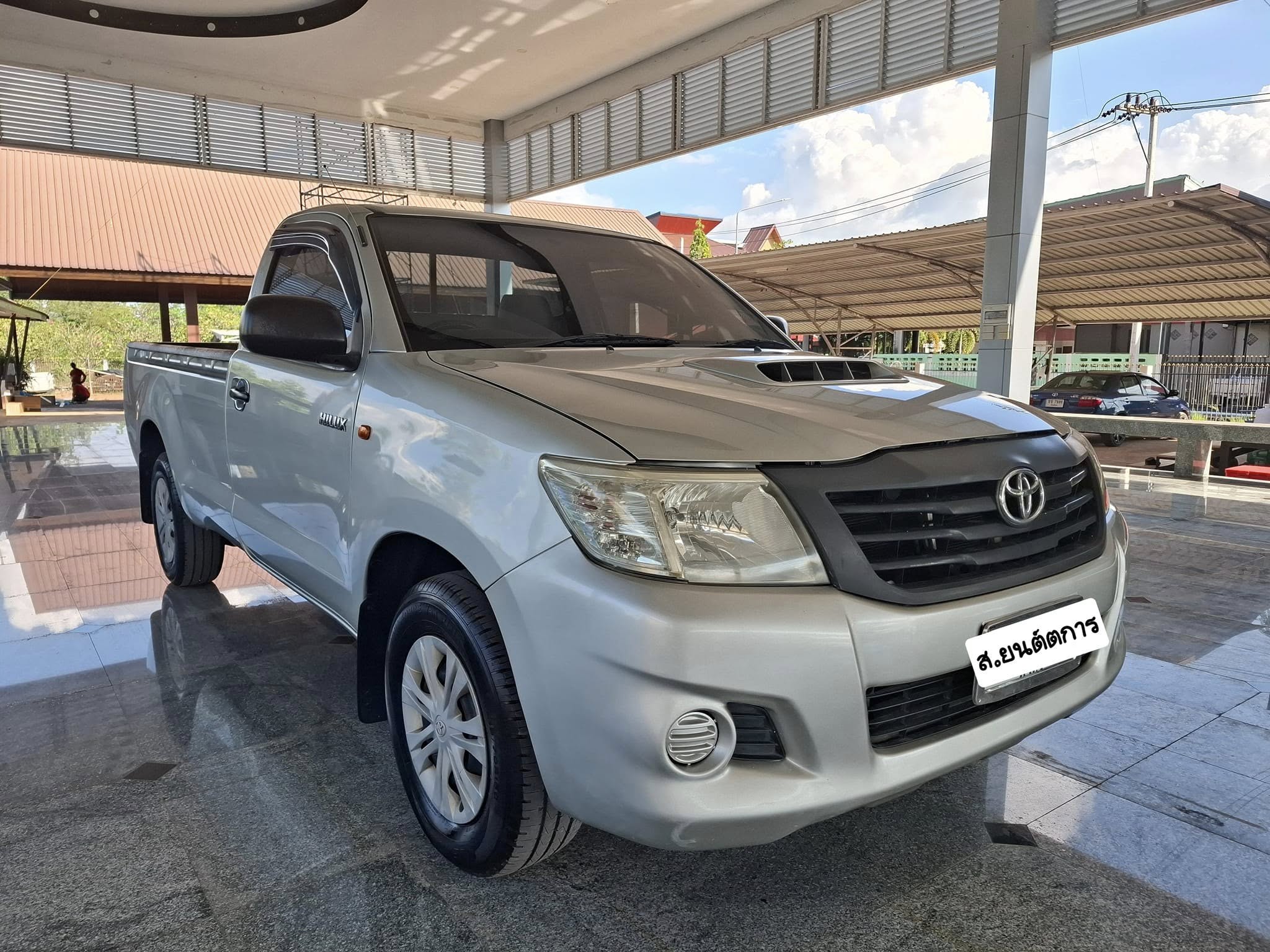 Toyota Hilux Revo Prerunner 2.4E (AT) ปี 2019