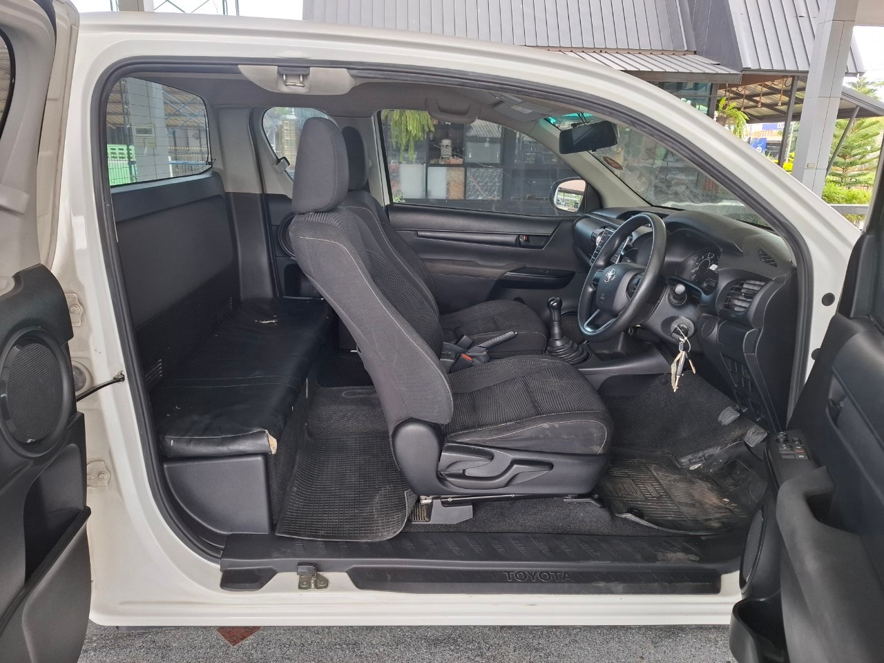 LINE_ALBUM_TOYOTA REVO SMARTCAB 2.4 Z EDITION (MT) ปี2020_241125_14