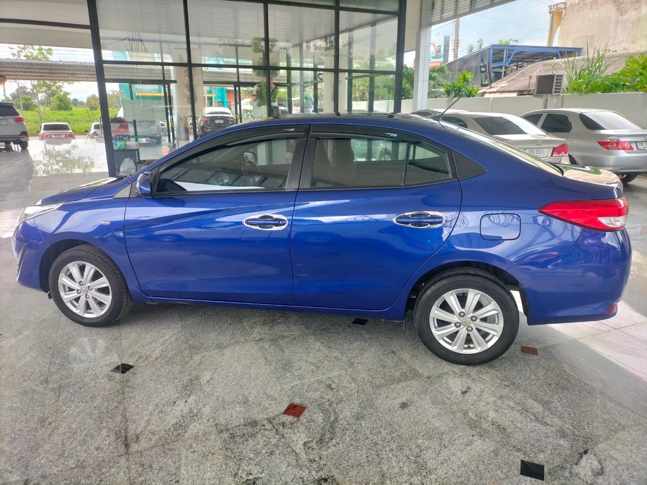 LINE_ALBUM_TOYOTA YARIS 1.2 4ประตูATIY J ปี2019_240620_26