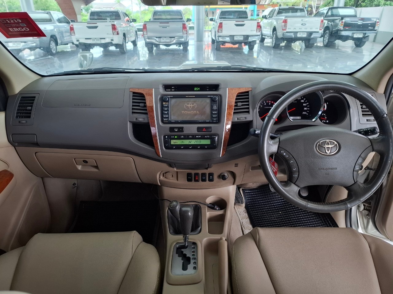 LINE_ALBUM_TOYOTA FORTUNER 3.0 D-4D AT 4×4 V ปี2008_240726_19