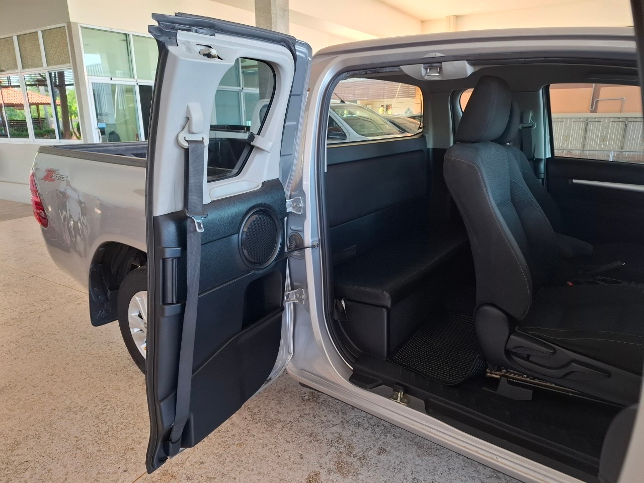 LINE_ALBUM_TOYOTA HILUX REVO 2.4 Z EOITION SMARTCAB ปี2019_๒๔๐๕๑๓_10