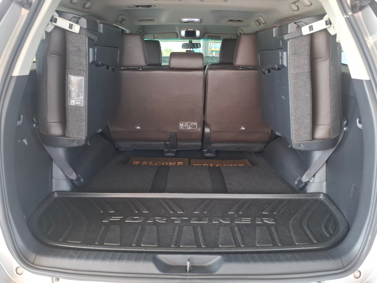 LINE_ALBUM_TOYOTA FORTUNER 2.4 ปี2016_250122_9