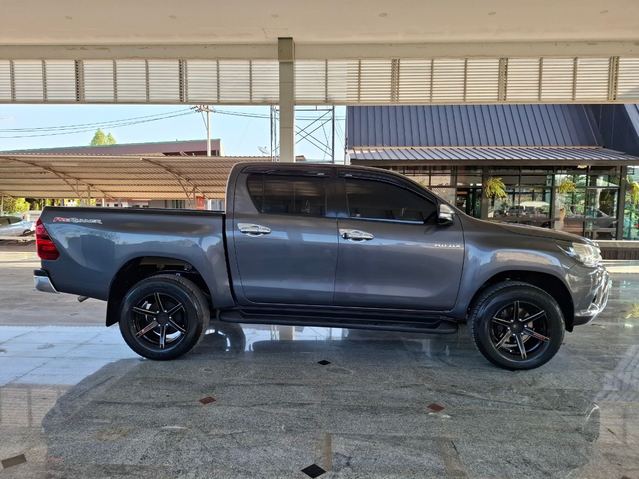 LINE_ALBUM_TOYOTA HILUX REVO 2.4 PRERUNNER ปี2017 4ประตู_250103_28